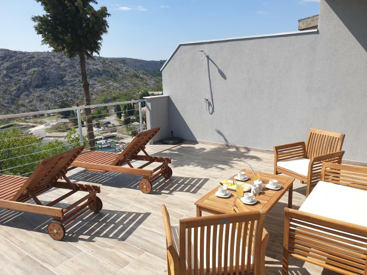 Best View Apartments Cesarica Exterior photo