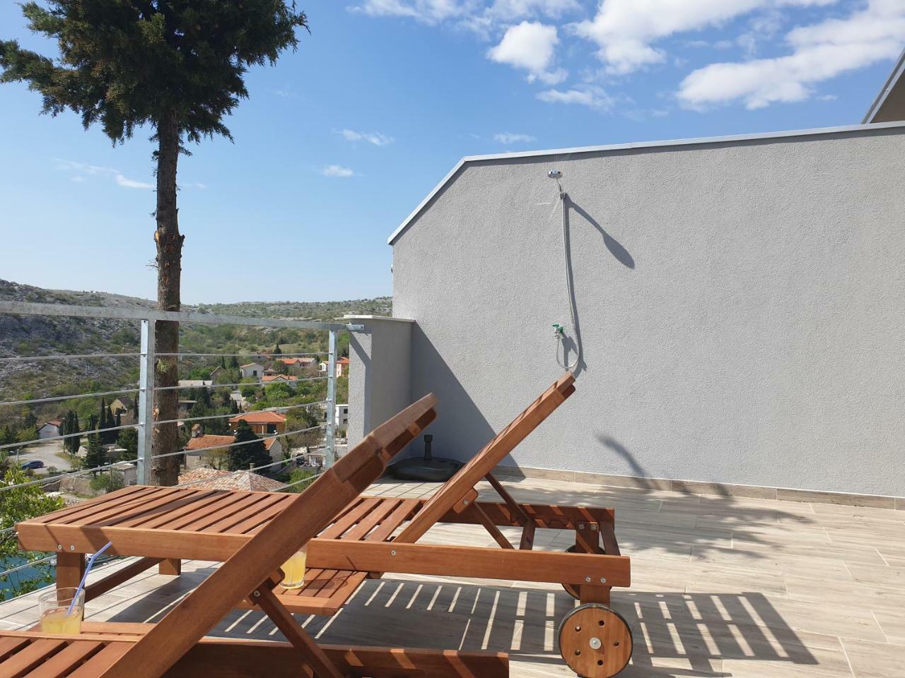 Best View Apartments Cesarica Exterior photo
