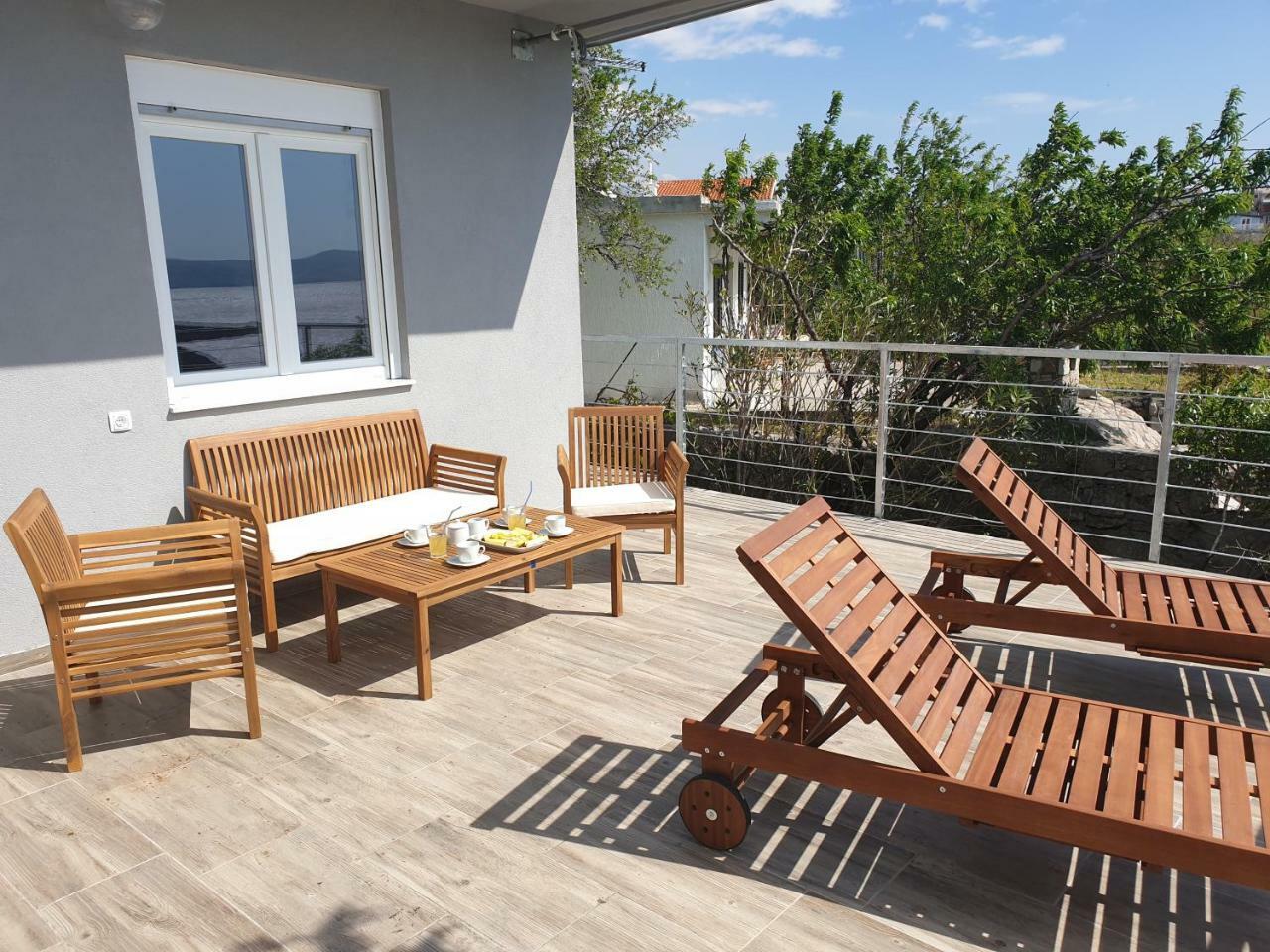 Best View Apartments Cesarica Exterior photo
